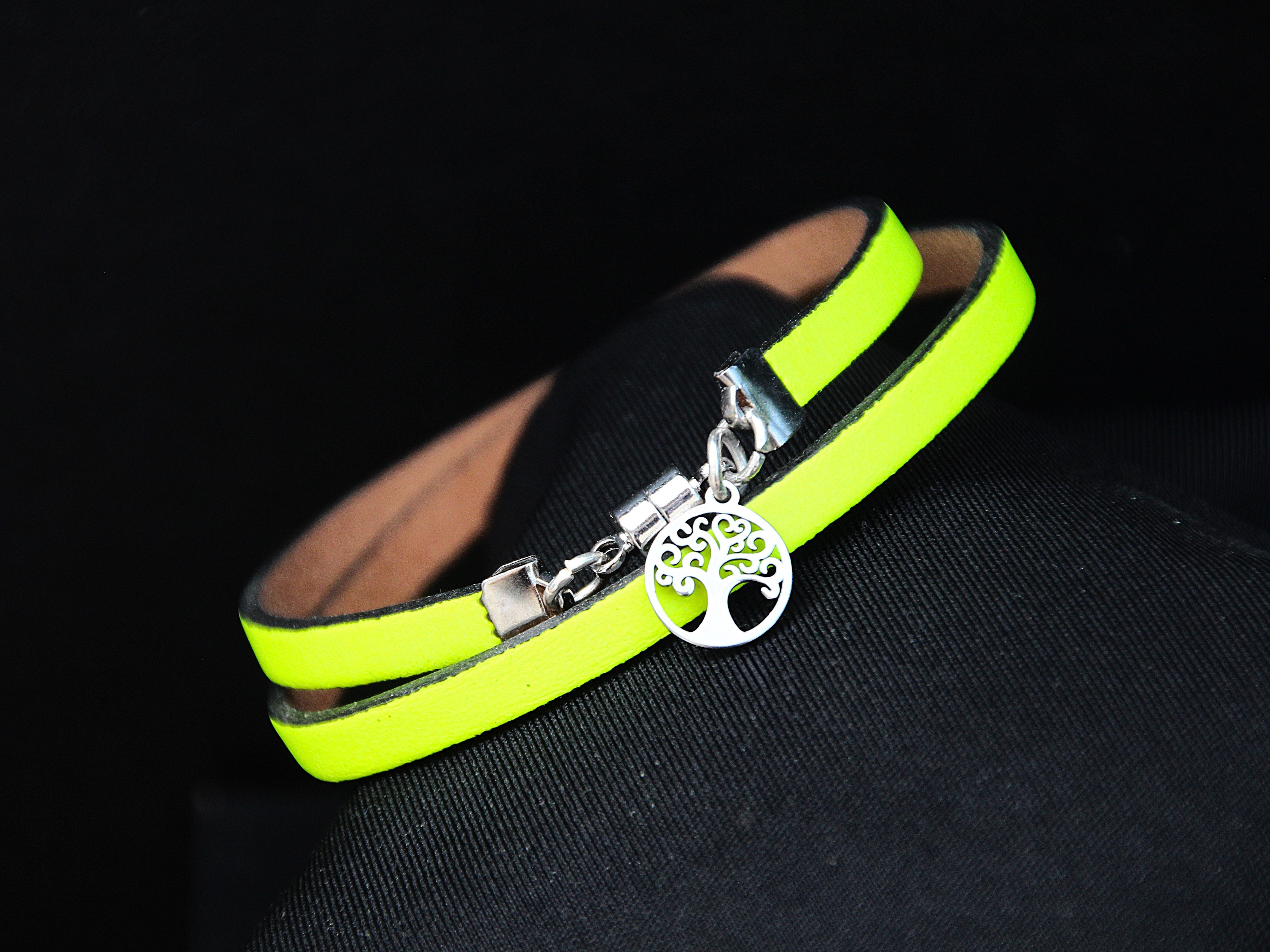 NEON